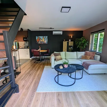 Boutique Voss - The Ferienhaus Etten-Leur
